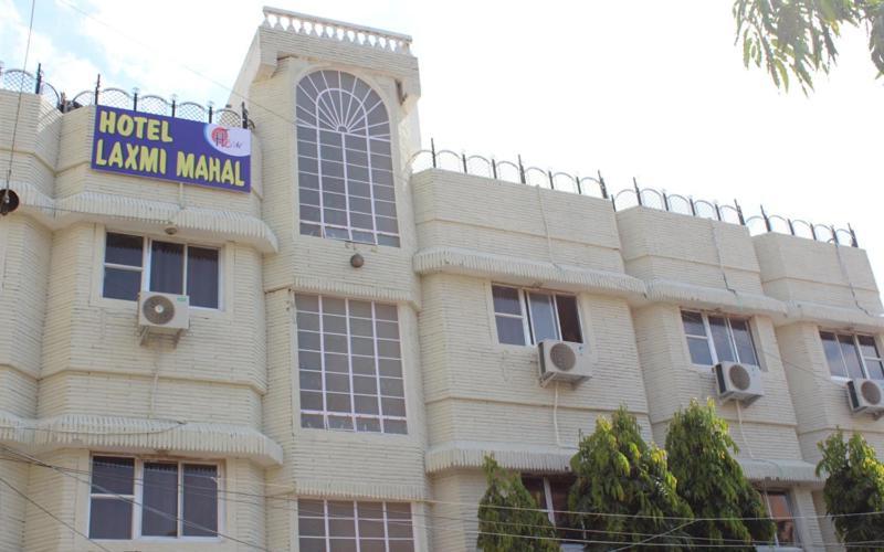 Hotel Laxmi Mahal Udajpur Exteriér fotografie